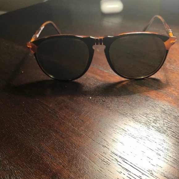 Browns Persolpilot style glasses